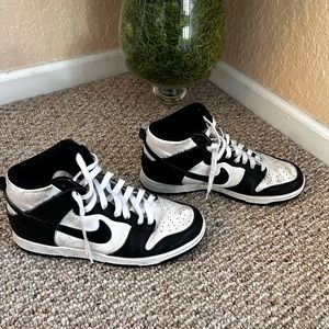 Nike Dunk high top Panda size 9 men’s